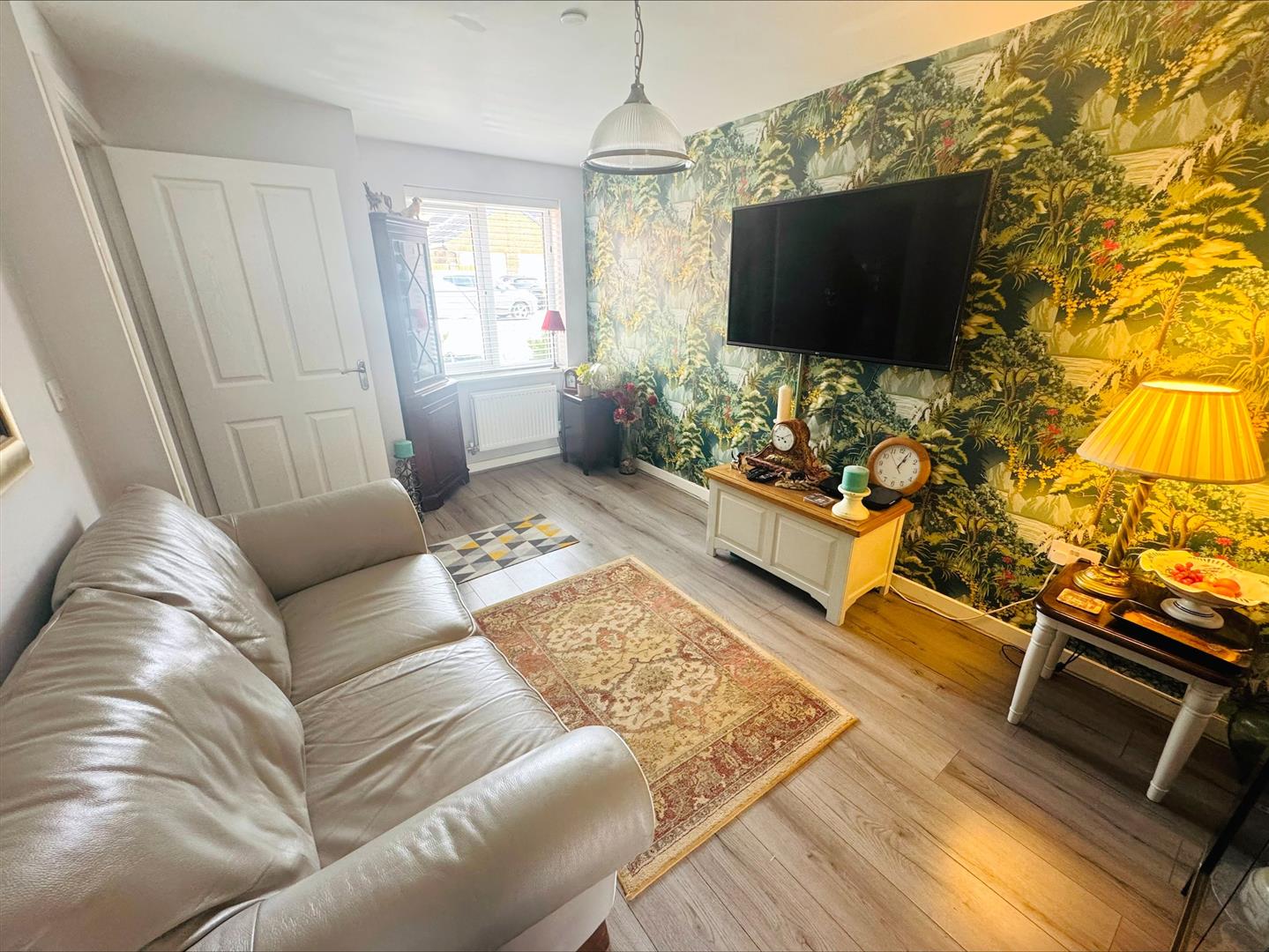 Clos Y Nant, Carway, Kidwelly, SA17 4JH